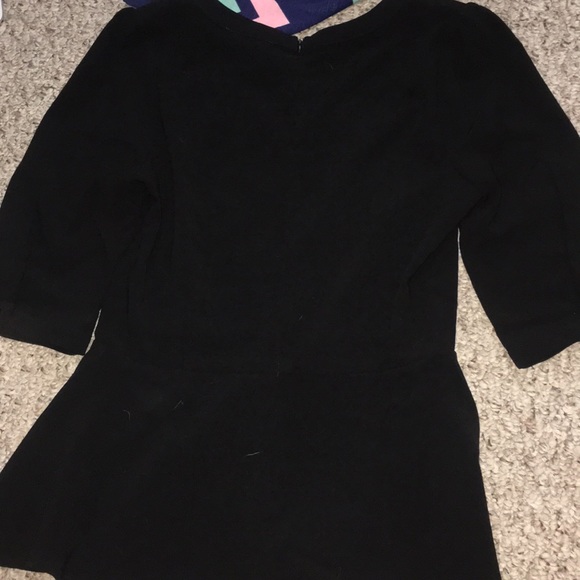 Blouse - Picture 2 of 3